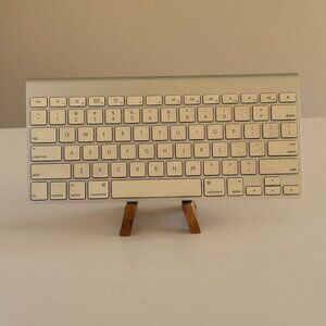 Genuine Apple Wireless Magic Keyboard Bluetooth A1314
